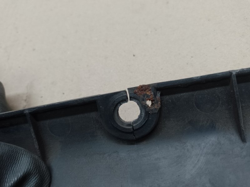 Накладка замка капота ACCORD COUPE 03-07 2003 J30A4