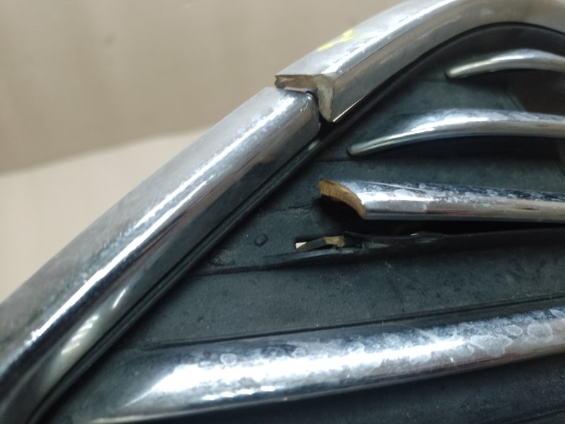 Решетка радиатора FOCUS 10-18