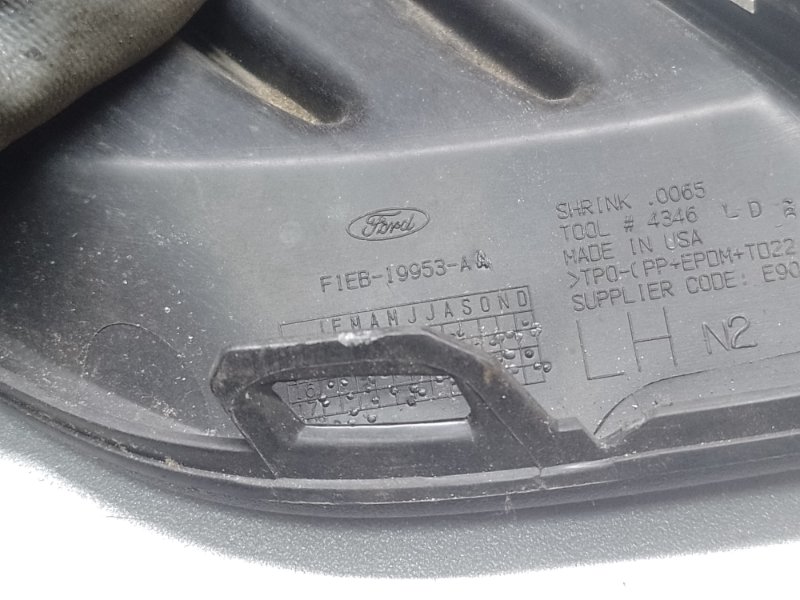 Заглушка ПТФ левая FORD FOCUS 10-18