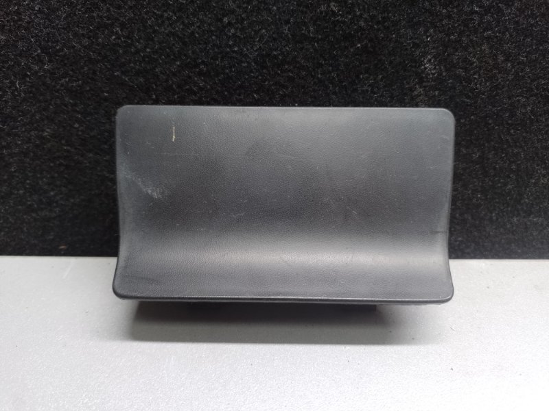 Заглушка бампера задняя SUBARU IMPREZA 11-17 57731FJ150 Б/У