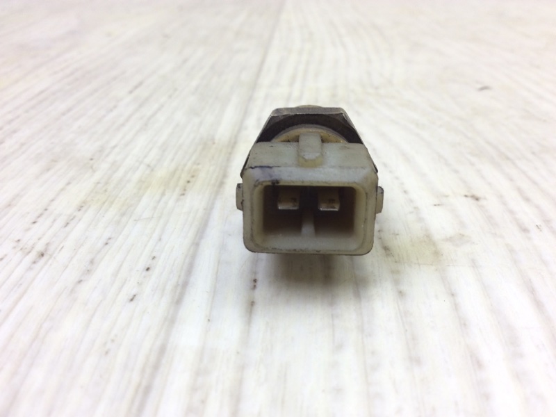 Датчик температуры масла ДВС HYUNDAI SONATA YF 10-14 YF 2.0 G4KH