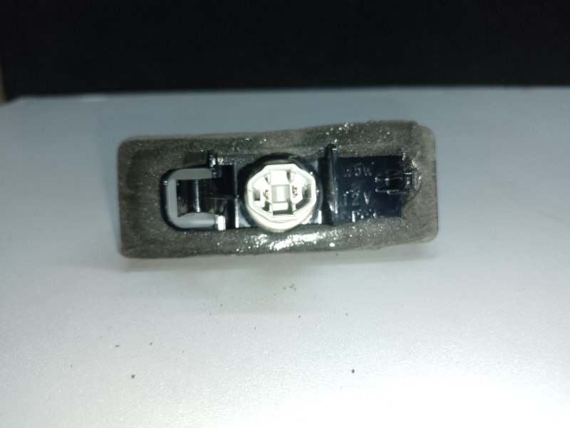 Подсветка номера PRIUS - 30 09-17 2013 1.8 2ZRFXE Подсветка номера PRIUS - 30 09-17 2013 1.8 2ZRFXE