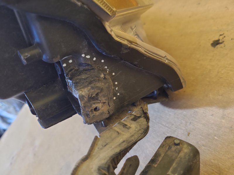 Фара правая IS250/350 05-13