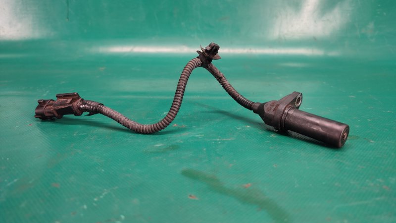 Датчик положения коленвала HYUNDAI ELANTRA AD 16- 2018 2.0 G4NH 391802B000 Б/У