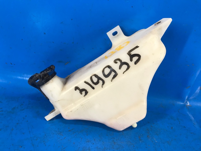 Бачок расширительный LEXUS IS250/350 05-13 2009 GSE21L 3.5 2GR-FSE 1647031080 Б/У