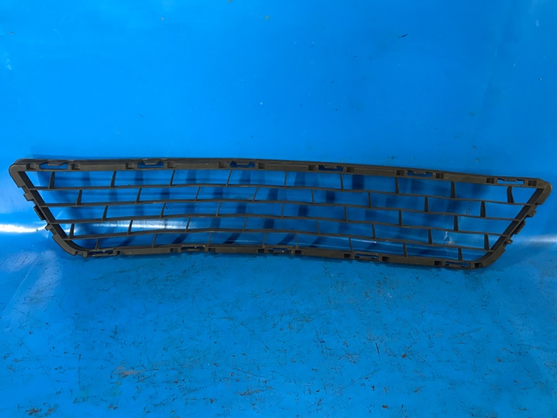 Решетка переднего бампера SENTRA B17 12-21 2015 B17 1.8 MRA8DE