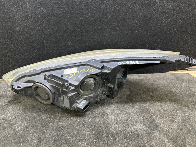 Фара правая FOCUS 10-18 2018 2.0 C20HDEX