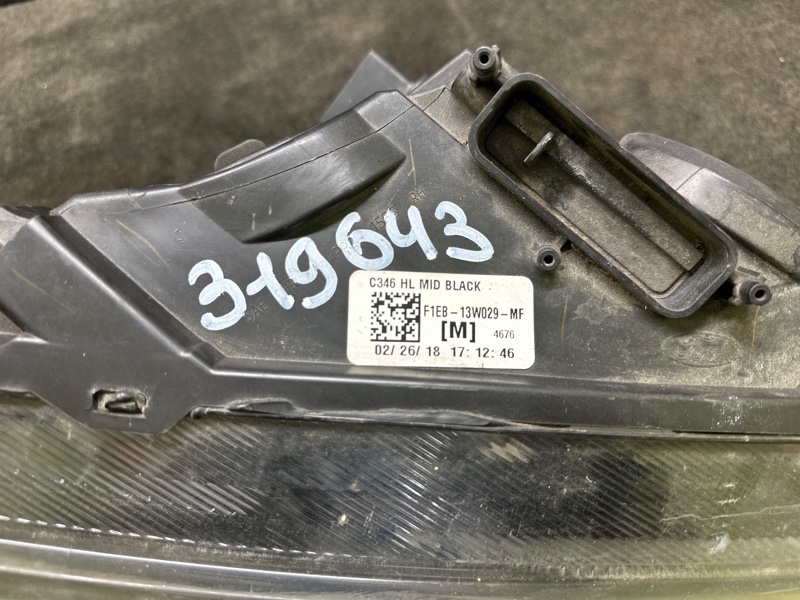 Фара правая FOCUS 10-18 15-