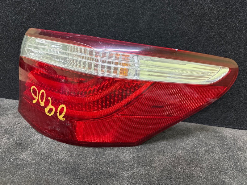 Фонарь наружный задний правый LEXUS LS460 06-12 XF40 4.6 1UR-FSE Фонарь наружный задний правый LEXUS LS460 06-12 XF40 4.6 1UR-FSE