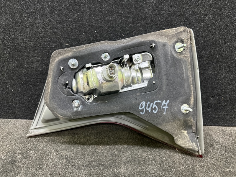 Фонарь внутренний левый ACURA MDX (YD2) 06-13 YD2 3.7 J37A1