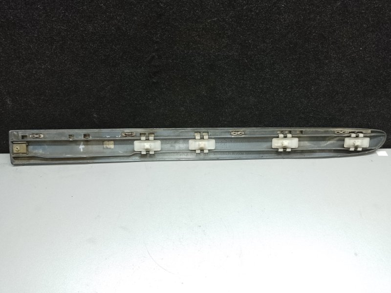 Молдинг двери задний правый E-CLASS W211 02-09 2008 W211 M272972 3.5 Молдинг двери задний правый E-CLASS W211 02-09 2008 W211 M272972 3.5