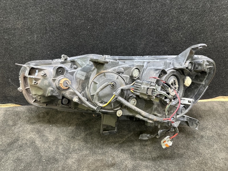 Фара правая LANCER X 10 07-15 2014 2.0 4B11