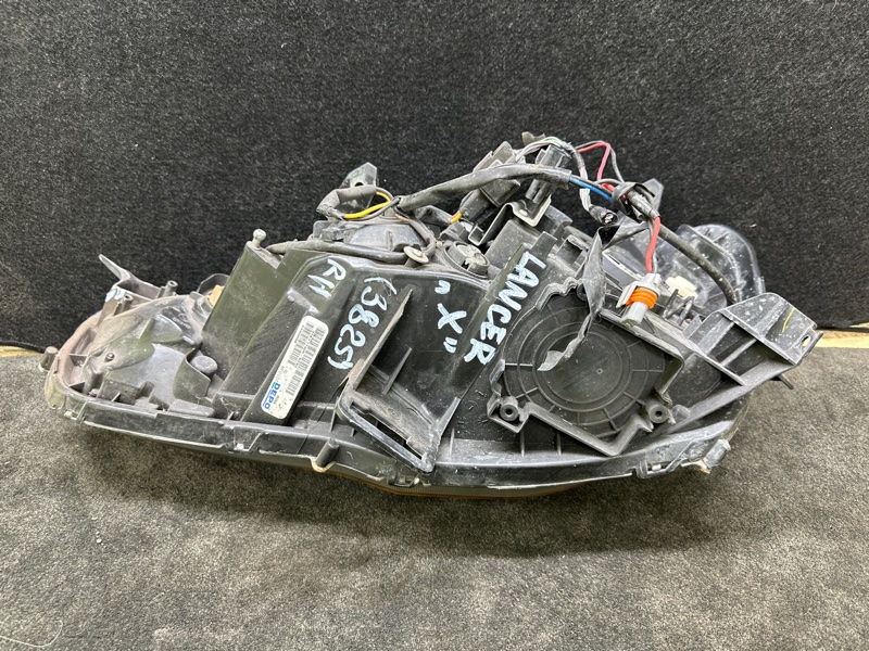 Фара правая LANCER X 10 07-15 2014 2.0 4B11