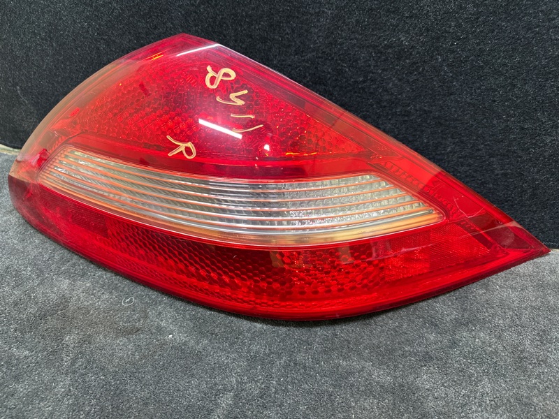 Фонарь наружный правый ACCORD COUPE 03-07 2003 J30A4 Фонарь наружный правый ACCORD COUPE 03-07 2003 J30A4