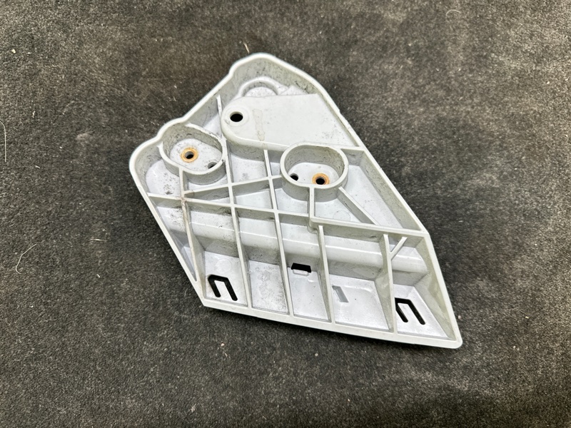 Кронштейн переднего бампера (под фарой) левый INFINITI QX60/JX35 12-20 3.5 VQ35DD