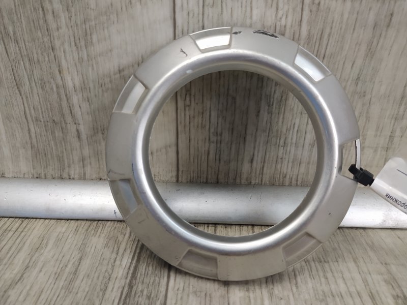 Накладка противотуманной фары передняя левая MITSUBISHI PAJERO 06-21 Внедорожник 6400A583HA Б/У