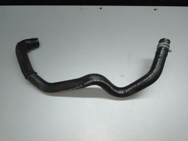 Патрубок радиатора печки E-CLASS W211 02-09 2007 W211 M272964 3.5