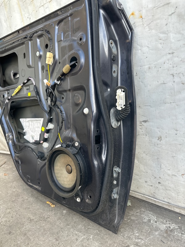 Дверь задняя левая PRIUS - 30 09-17 2013 1.8 2ZRFXE Дверь задняя левая PRIUS - 30 09-17 2013 1.8 2ZRFXE