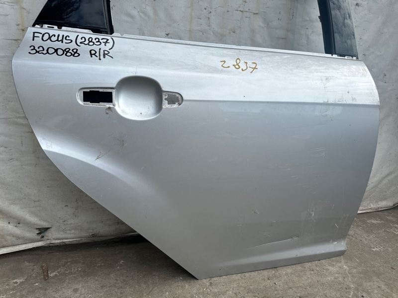 Дверь задняя правая FORD FOCUS 10-18 2.0 C20HDEX