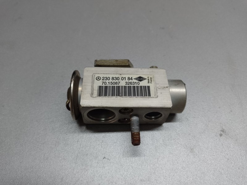 Клапан кондиционера E-CLASS W211 02-09 2007 W211 M272964 3.5 Клапан кондиционера E-CLASS W211 02-09 2007 W211 M272964 3.5