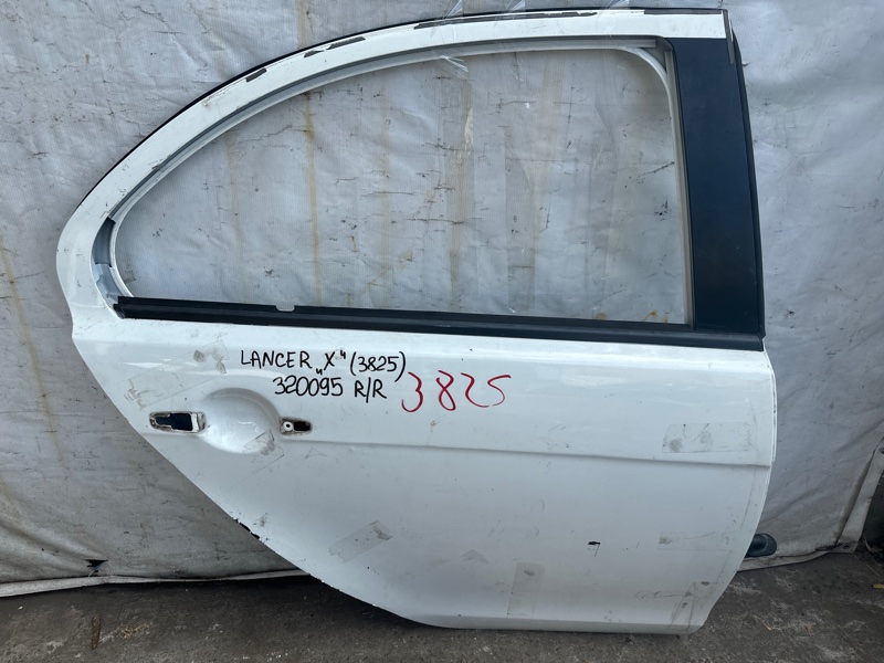 Дверь задняя правая LANCER X 10 07-15 2014 2.0 4B11