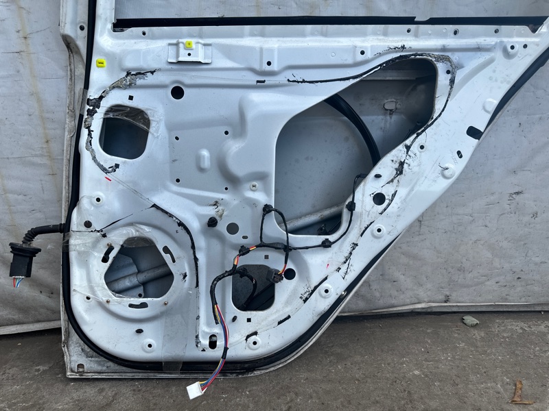 Дверь задняя правая LANCER X 10 07-15 2014 2.0 4B11