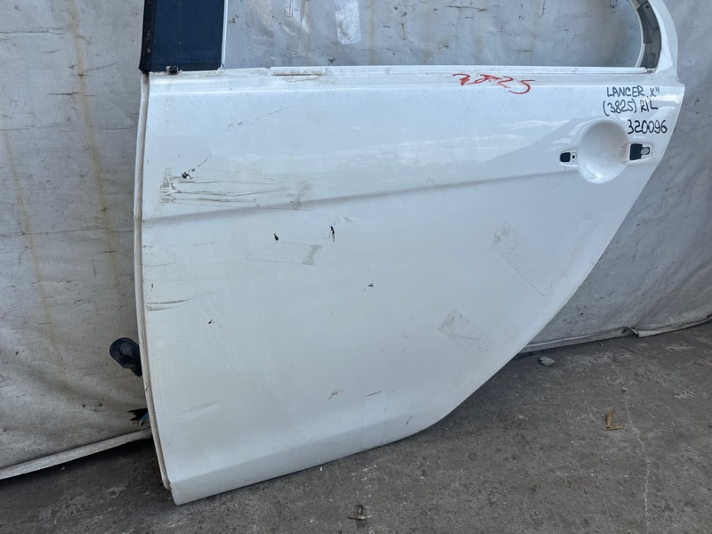 Дверь задняя левая MITSUBISHI LANCER X 10 07-15 2.0 4B11