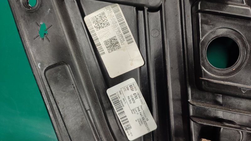 Стеклоподъемник передний левый ELANTRA AD 16- 2019 2.0 G4NH