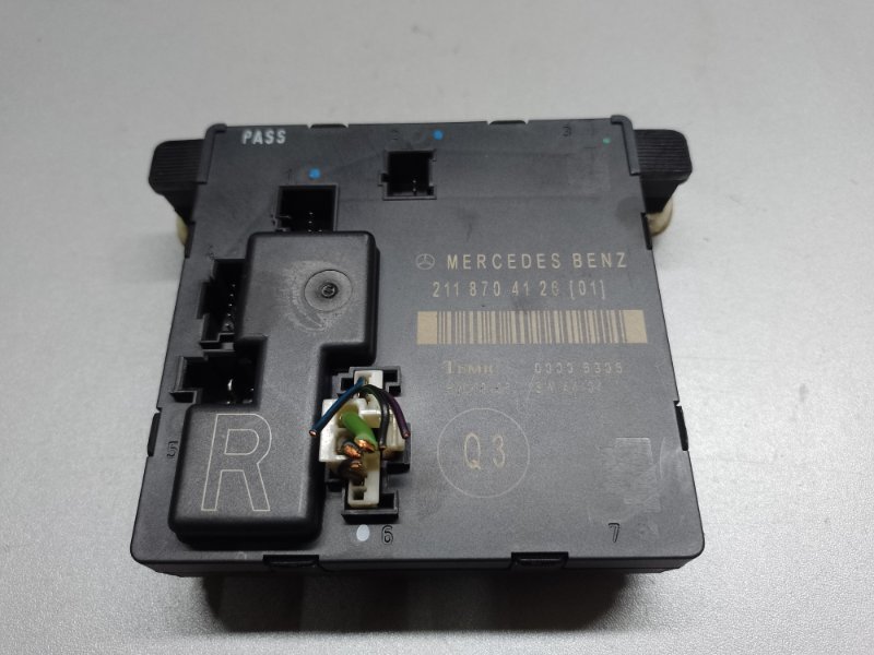 Блок управления дверей задний правый MERCEDES E-CLASS W211 02-09 2007 W211 M272964 3.5 A 211 870 41 26 Б/У