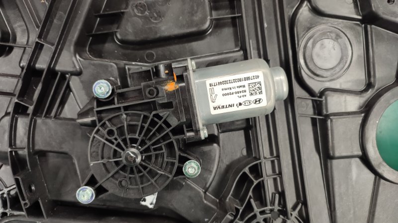 Стеклоподъемник передний левый HYUNDAI ELANTRA AD 16- 2.0 G4NH Стеклоподъемник передний левый HYUNDAI ELANTRA AD 16- 2.0 G4NH