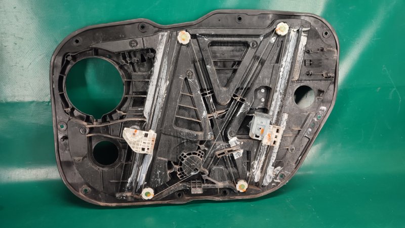 Стеклоподъемник передний левый ELANTRA AD 16- 2018 2.0 G4NH Стеклоподъемник передний левый ELANTRA AD 16- 2018 2.0 G4NH