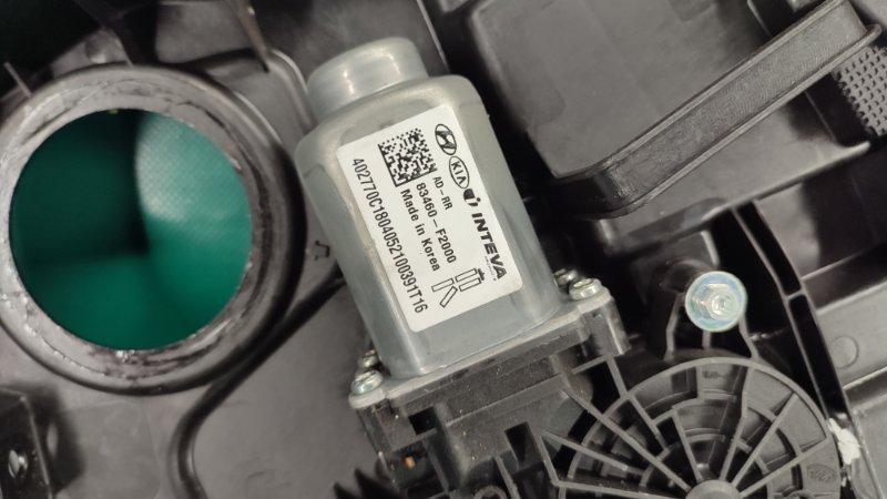 Стеклоподъемник задний правый HYUNDAI ELANTRA AD 16- 2.0 G4NH