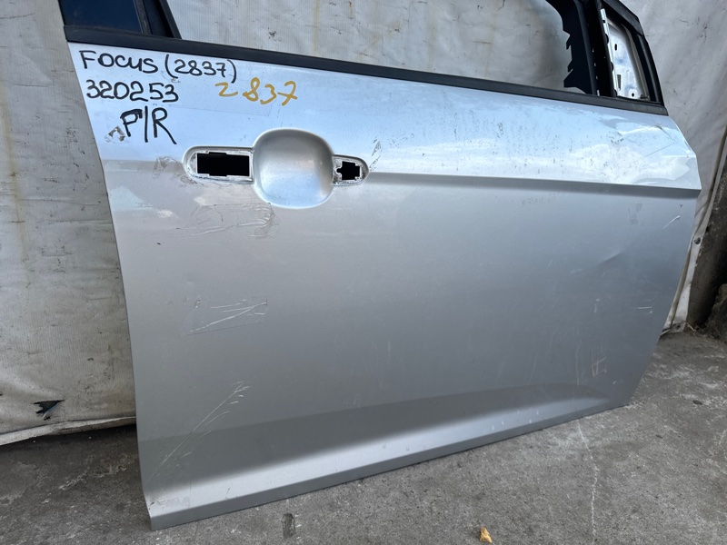 Дверь передняя правая FORD FOCUS 10-18 2.0 C20HDEX