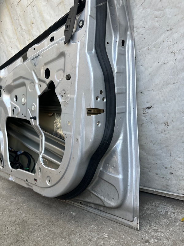 Дверь передняя правая FOCUS 10-18 2018 2.0 C20HDEX