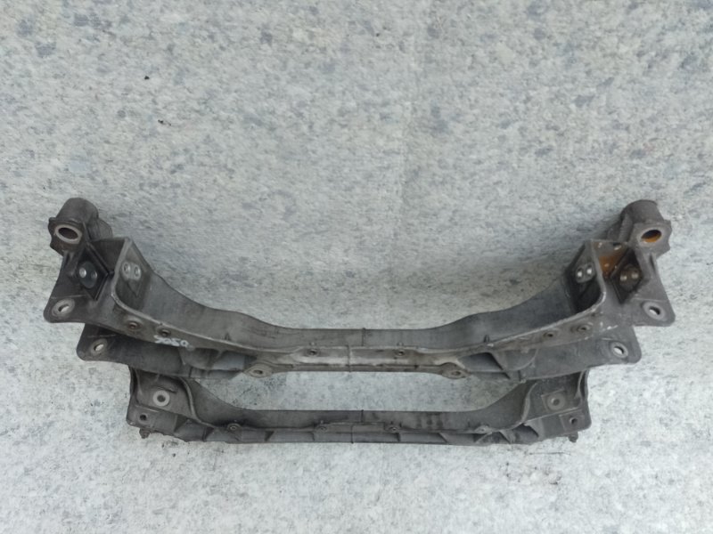 Балка передней подвески LS460 06-12 2007 XF40 4.6 1UR-FSE