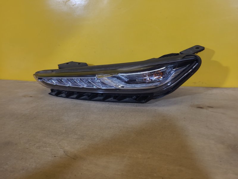 Дневной ходовой огонь левый KONA OS 17-23