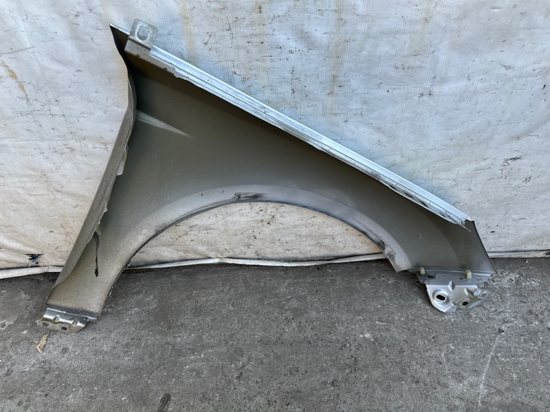 Крыло переднее левое FOCUS 10-18 2018 2.0 C20HDEX