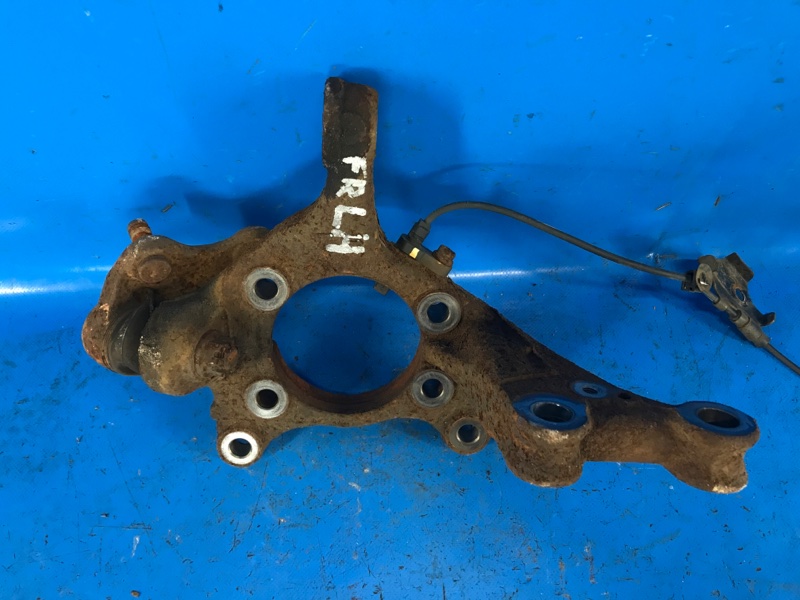 Кулак поворотный левый PRIUS PLUS 11-14 2013 ZVW41L 1.8 2ZRFXE