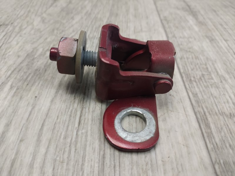 Петля крышки багажника задняя правая ESCAPE 12-19