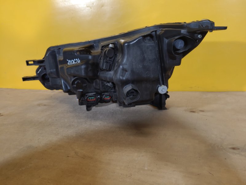 Фара правая QASHQAI/ROGUE SPORT 14-