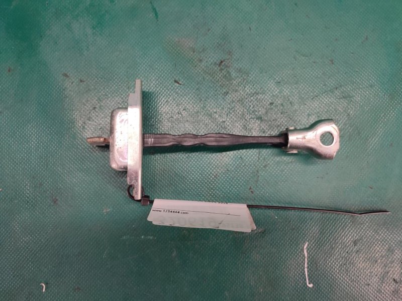 Ограничитель двери передний правый TOYOTA RAV4 13-19 2.5 2ARFE Ограничитель двери передний правый TOYOTA RAV4 13-19 2.5 2ARFE