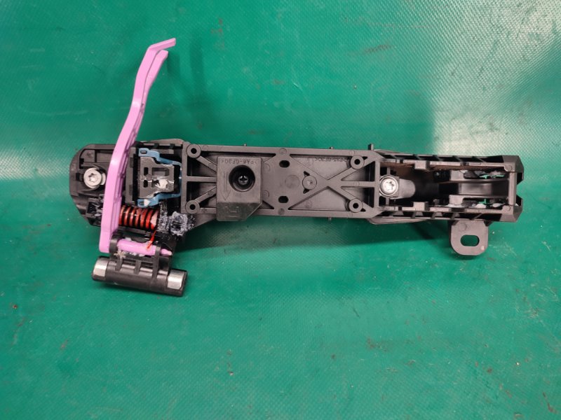 Ручка двери наружная задняя правая TOYOTA RAV4 13-19 2.5 2ARFE Ручка двери наружная задняя правая TOYOTA RAV4 13-19 2.5 2ARFE