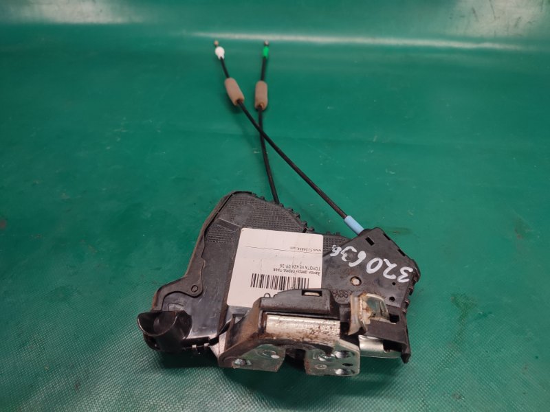 Замок двери передний правый TOYOTA VENZA 09-16 69030-06200 Б/У
