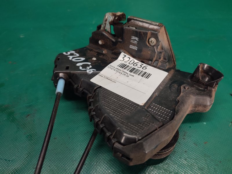 Замок двери передний правый VENZA 09-16