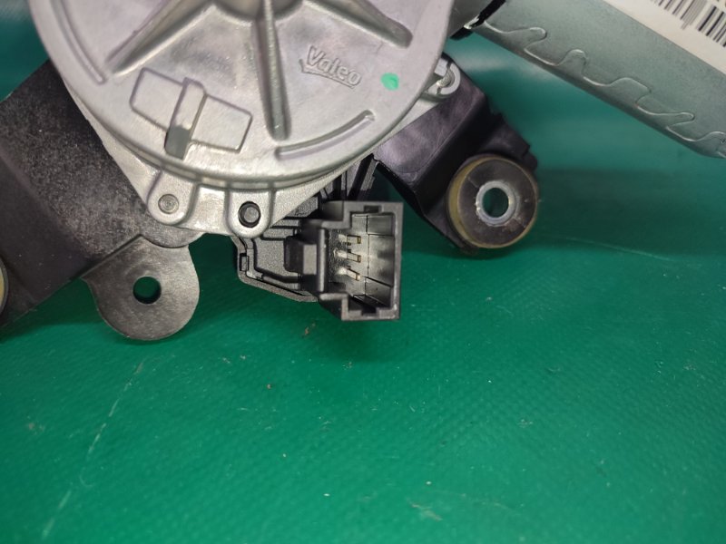 Моторчик стеклоочистителя задний X-TRAIL/ROGUE T32 13-20 2017 2.5 QR25DE