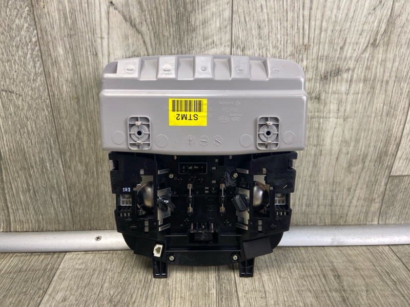 Плафон салона SONATA LF 2014- 2015 2.0 G4NG