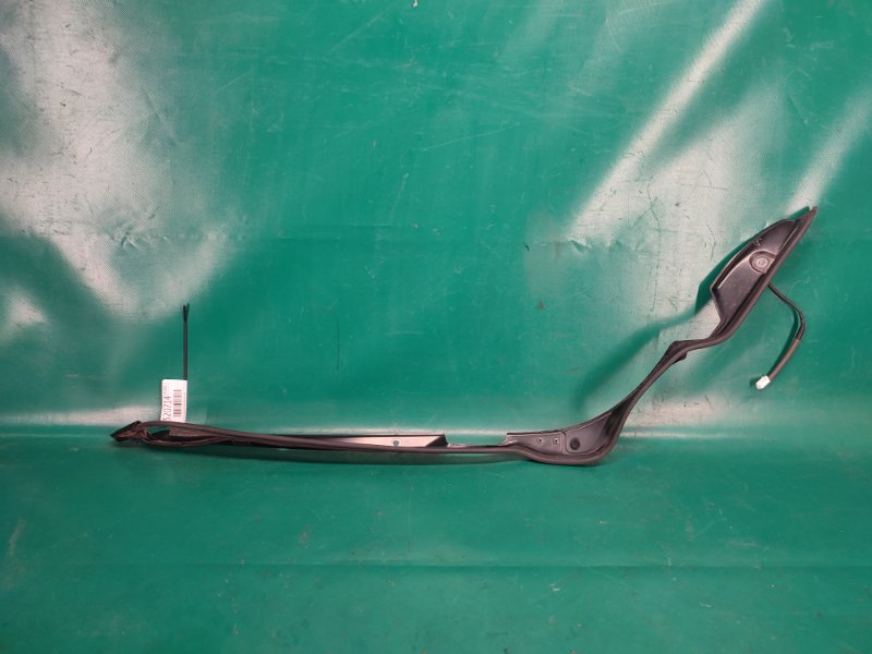 Датчик открытия багажника левый LEXUS RX350/450 09-15 2011 2GR-FXE 3.5L 84260-48040 Б/У