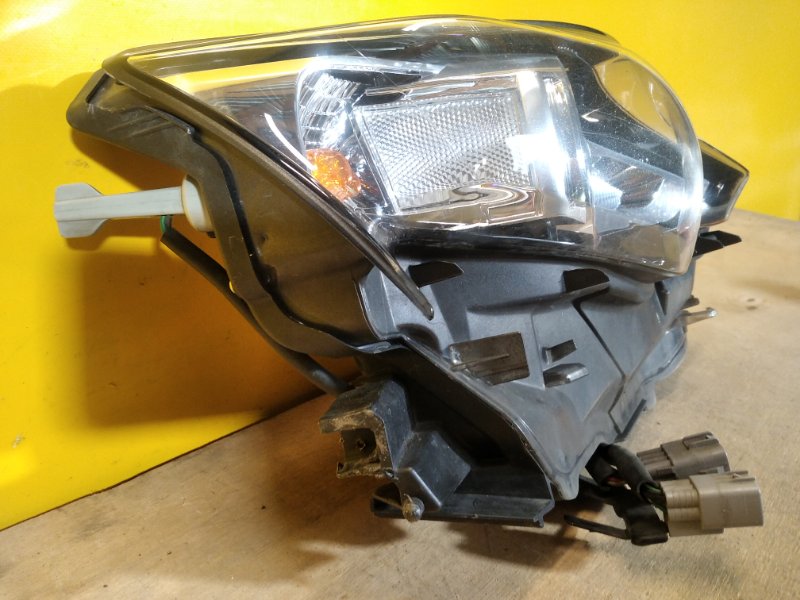 Фара правая IS250/350 13-20