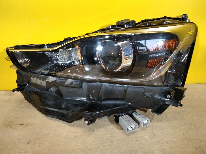 Фара левая LEXUS IS250/350 13-20 8118553800 Б/У