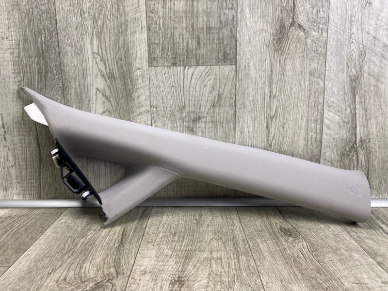 Накладка в салоне правая LEXUS RX350/450 09-15 2011 2GR-FXE 3.5L 6221048130B0 Б/У